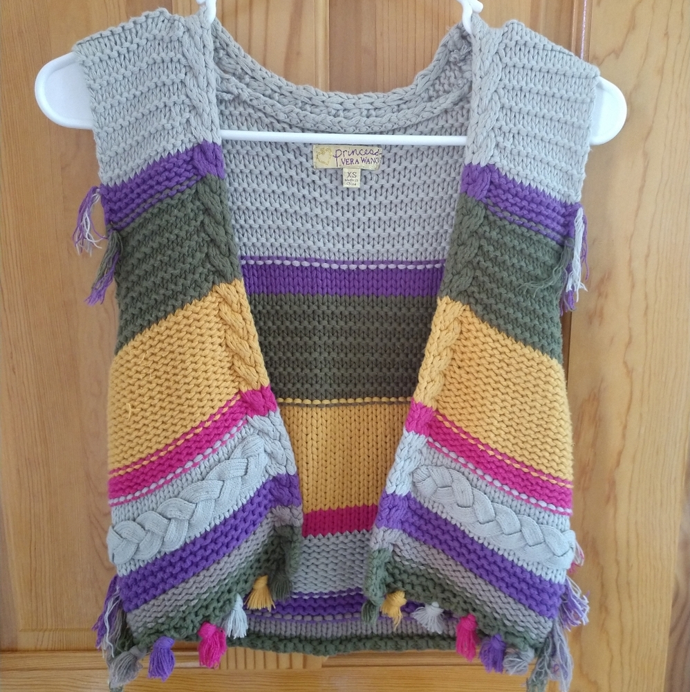 🌻3/$30 Vera Wang knit rainbow vest